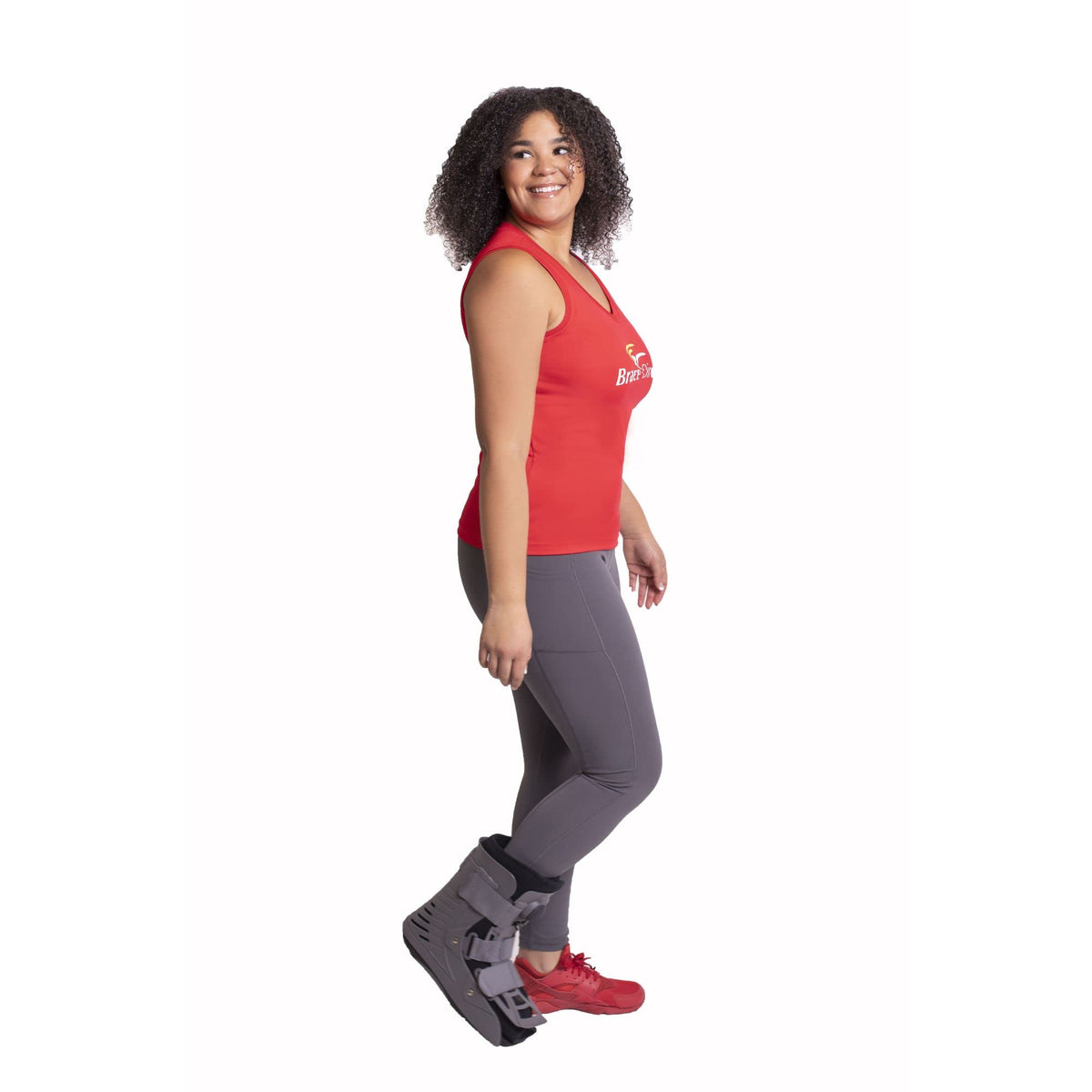 Ultra Light Short Full Shell Walking Boot + Ankle & Foot Reusable Ice Pack M412