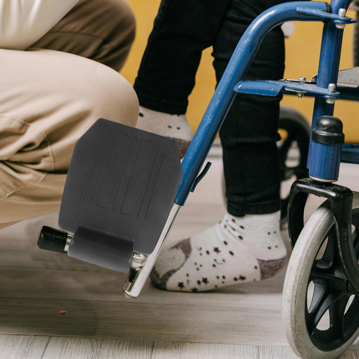 Heavy Duty Wheelchair Footrest 2pcs J6753