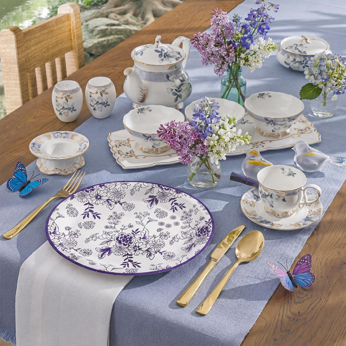 50 Pack Blue Floral Disposable Paper Plates R18517