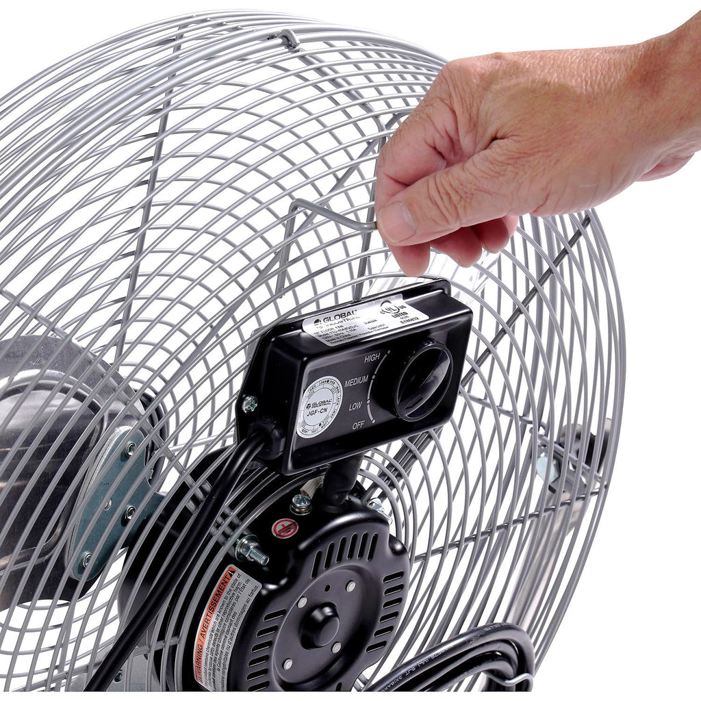18" Industrial Floor Fan with Pivoting Head X697